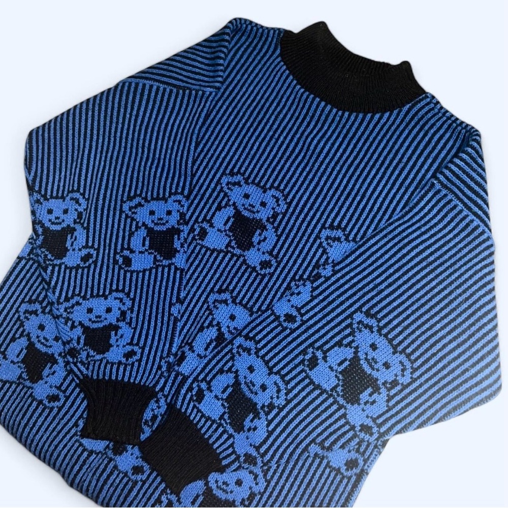 RARE Cute blue and black knitted teddy bear sweater